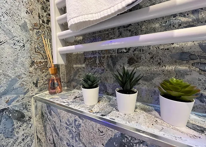 La Deluxe & Vendégház *